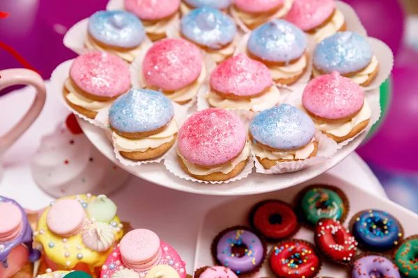 Colorful Donuts Cakes Decorated Pastry Beads Meringue Macarons Table — Stock Photo, Image