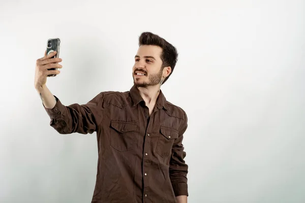 Cheerful Caucasian Man Wearing Brown Shirt Posing Isolated White Background — Stock Photo, Image