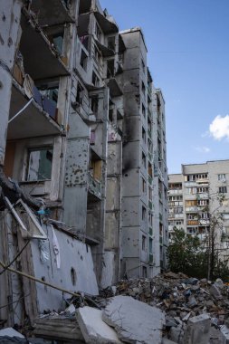 A multi-storey building in Chernihiv, Ukraine, was damaged during the war. StandwithUkraine