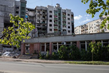 Ukrayna 'nın Chernihiv kentindeki çok katlı bir bina savaş sırasında hasar gördü. Ukrayna 'ya Karşı
