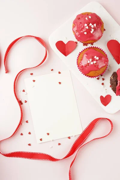Three Homemade White Chocolate Muffins Red Frosting Heart Shared Red — Stock Photo, Image
