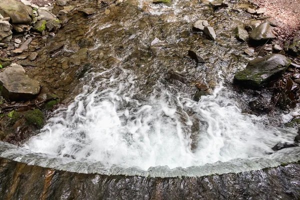 Wasser Bach Aus Nächster Nähe Karpaten — Stockfoto