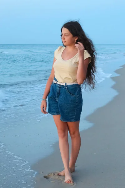 Teenage Girl Sea Beach Sunset Black Sea Ukrain — Stockfoto