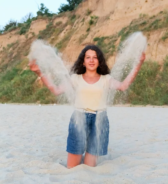 Girl Teenager Plays Sand Black Sea Beach Summer Vacatio — Stockfoto