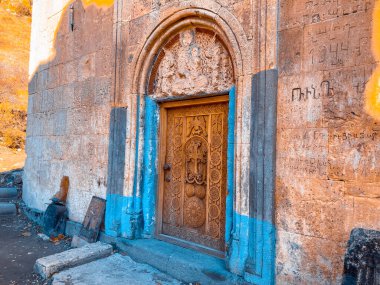 Antik Ermeni St. Karapet Manastırı sonbaharda
