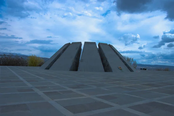 Völkermord Den Armeniern Tsitsernakaberd Gedenkkomplex Für Die Opfer Des Armenischen — Stockfoto