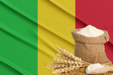 Mali tahıl krizi, Küresel Açlık Krizi kavramı, Mali Bayrağı buğday taneleri. Rusya 'da buğday yetiştirme kavramı