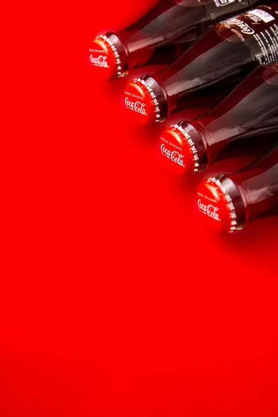 Альмерия Испания Ноября 2021 Состав Нескольких 200 Coca Cola Classic — стоковое фото