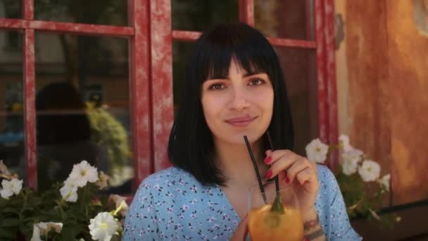 Happy Woman Enjoying Tasty Cold Cocktail Hot Summer Street Cafe — 图库视频影像