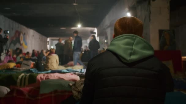 Gathering People Bomb Shelter Ukrainians Staged Concert Air Raid Wait — Vídeos de Stock