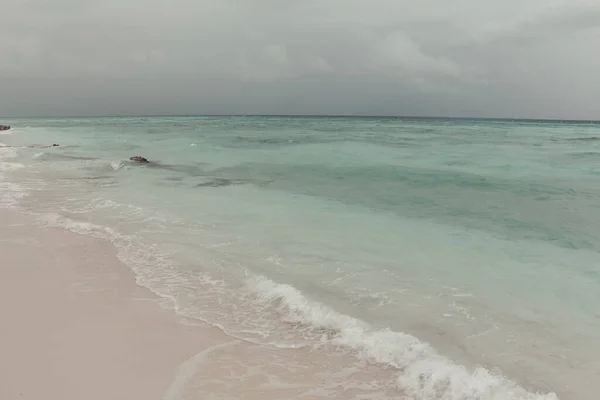 Sky Storm Clouds Calm Sea Maldives Beach White Sand Turquoise — ストック写真