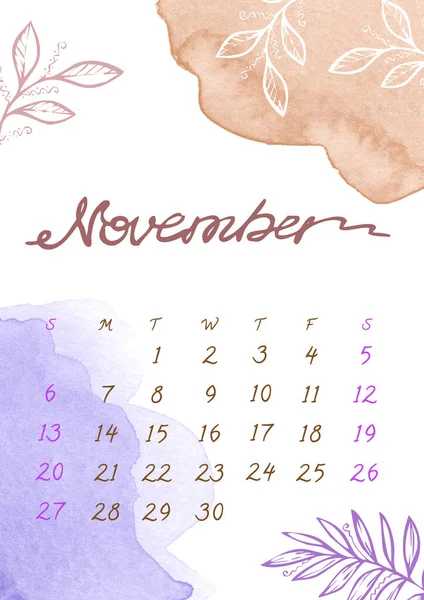 Aquarelle Automne Novembre mois Modèle de calendrier pour 2022 année. La semaine commence dimanche. Violet et brun éclaboussures et feuilles sur fond blanc — Photo