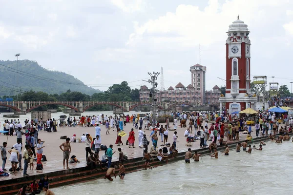  Haridwar 'dan Har Ki Pauri Ghat. Hindistan