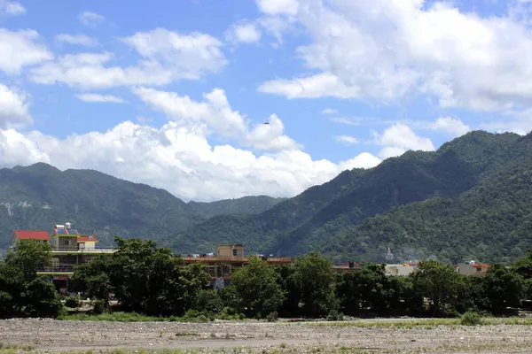 Himalayalar Rishikesh, Hindistan 'da 