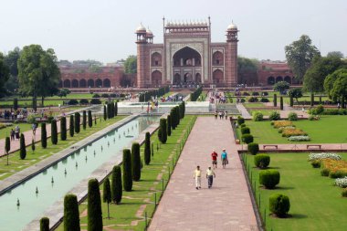 Tac Mahal 'in giriş kapısı. Agra, Hindistan