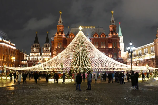 광장의 크리스마스 러시아의 모스크바 — 스톡 사진