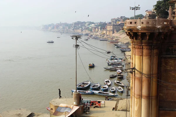 Chausatti Ghat View Varanasi Embankment Ganges River India —  Fotos de Stock