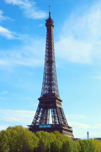 Eiffel Torony Kék Ellen Párizs Franciaország — Stock Fotó