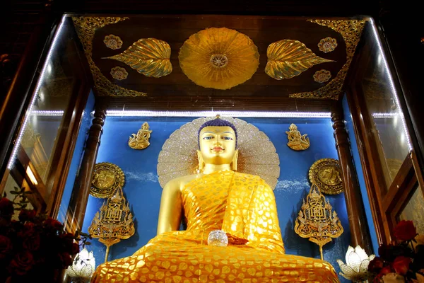 Statua Buddha Nel Tempio Mahabodhi Bodh Gaya India — Foto Stock