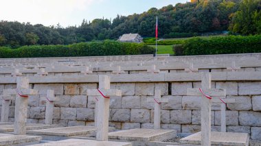 Cassino, Latium, İtalya 'daki Polonya Mezarlığı manzarası