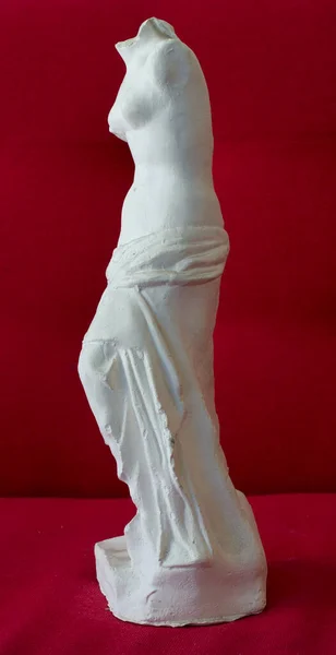 女性の胴 石膏モデル キャスト 描画のためのオブジェクト 人間の解剖学の研究 自然から描くためのモデル 絵のレッスン アカデミック ドローイング — ストック写真
