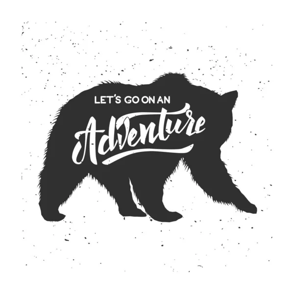 Lets Adventure Silhouette Grizzly Bear Grunge Background Design Element Poster — стоковый вектор