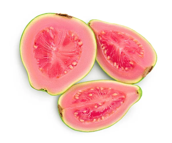 Guaven-Fruchtscheiben isoliert auf weißem Hintergrund mit Schnittpfad und voller Schärfentiefe. Ansicht von oben. Flache Lage — Stockfoto