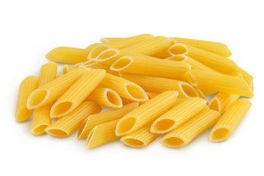 Çiğ İtalyan makarna kesme yolu ve tam derinlikte beyaz zemin üzerinde izole