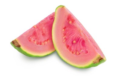 Guava meyvesi kırpma yolu ve tam derinlik alan ile beyaz arkaplanda izole