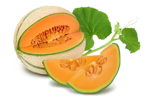 Melon cantaloup isolé sur fond blanc avec chemin de coupe et pleine profondeur de champ, — Photo