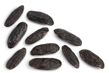 Tonka fasulyesi kırpma yolu olan beyaz bir arkaplanda izole edildi. Dipteriks kokulu fasulye. Metnin için kopyalama alanı olan üst görünüm. Düz yatıyordu