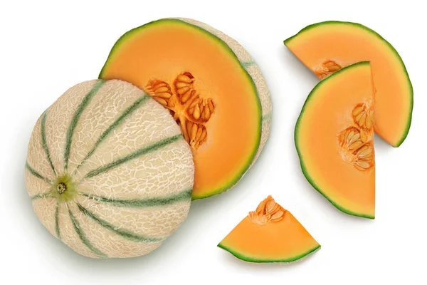 Kantaloupe melon isolerad på vit bakgrund med klippning väg och full skärpedjup. Högst upp. Platt äggläggning — Stockfoto