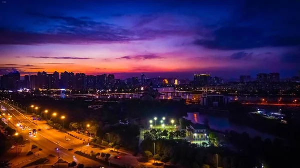 Stock image night view of the city at dusk