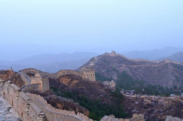 great wall of the ancient city of china