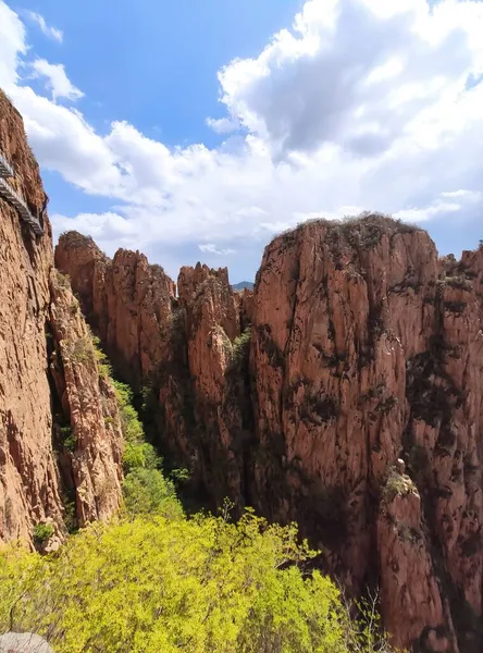 beautiful landscape of the valley of the utah state park