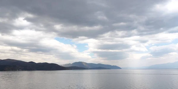 Pemandangan Yang Indah Dari Danau — Stok Foto