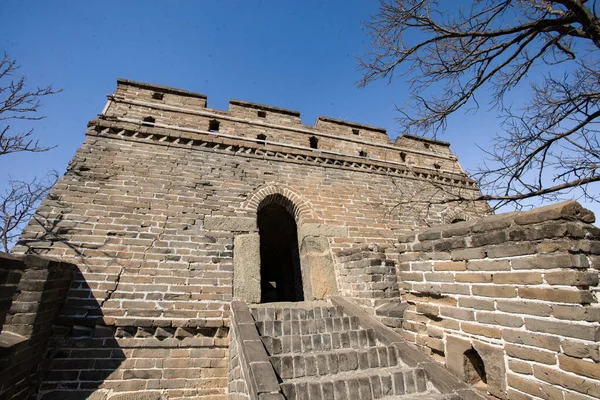 great wall of the ancient city of china