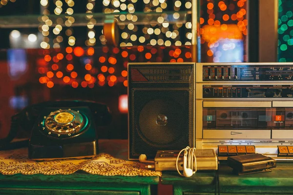 Vintage Radio Recorder Table — Stock Photo, Image