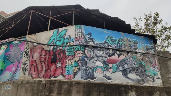 street art, graffiti painting, urban architecture, background