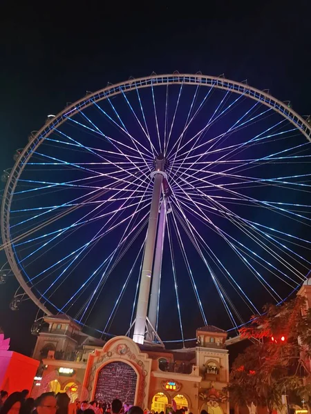 ferris wheel in amusement park, london, usa