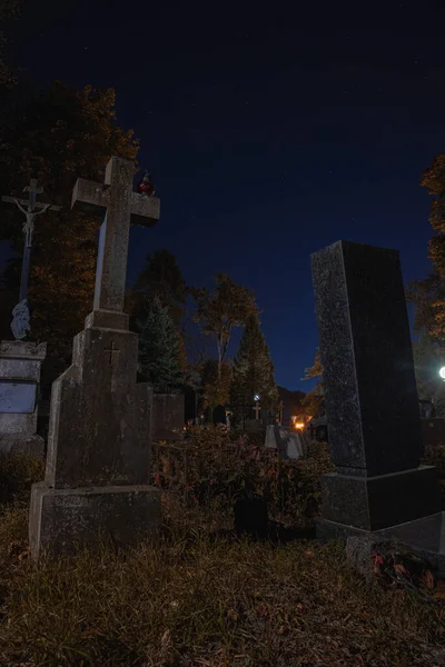 Cemetery Beautiful Night Scenic View Tombstones Graves Darkness Time Phantom — Stock Photo, Image