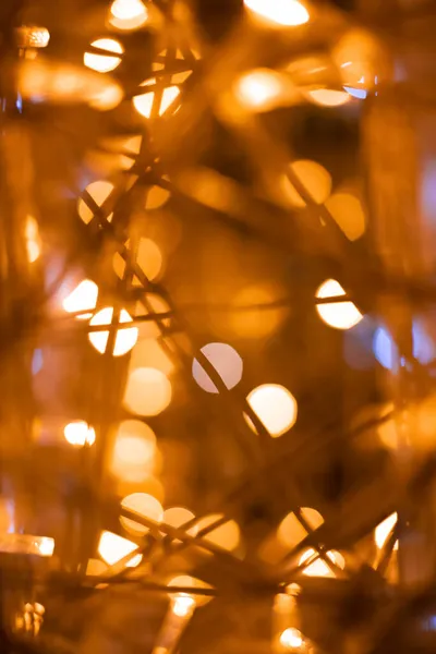 Girland Bokeh Fények Ünnepi Dekoráció Függőleges Fókuszálatlan Karácsonyi Ünnepek Koncepció — Stock Fotó