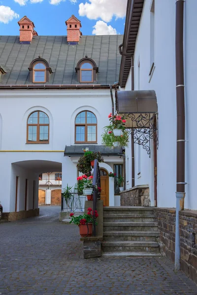 Innenhof Hof Des Mittelalterlichen Europäischen Katholischen Klosters Campus Hof Mit — Stockfoto