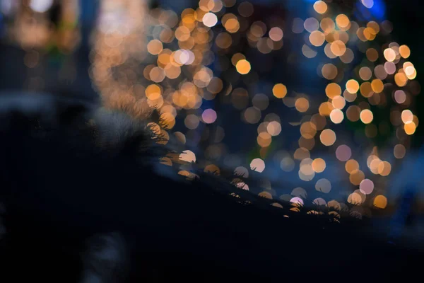 Christmas Aesthetic Urban Outdoor Decoration Garland Lamps Sparks Lights Bokeh — Foto de Stock