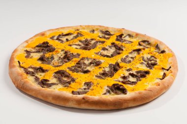Pizza, dünyanın en çok tüketilen yiyeceklerinden biri, çok sayıda çeşidi ve çeşidi var, lezzetli, tatlı, fırında kızartılmış, vs..