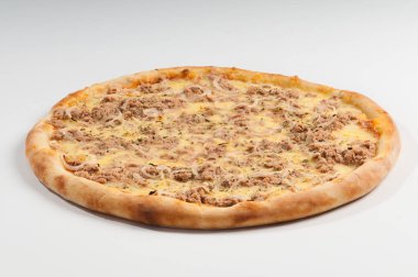 Pizza, one of the most consumed foods in the world, due to the large number of varieties and types, savory, sweet, in the oven, fried, etc.