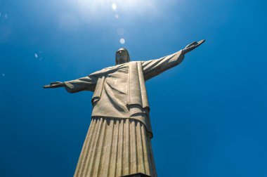 2015, 28 Aralık, Rio de Janeiro, Brezilya: Kurtarıcı İsa ve çevresi.