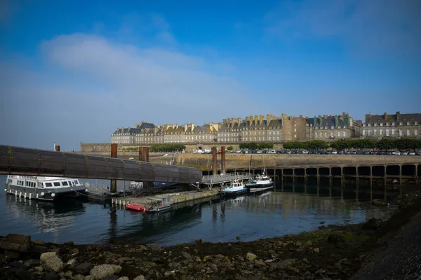 Malo Francja Październik 2021 Widok Port Malo Wybrzeżu Zbroi Bretanii — Zdjęcie stockowe