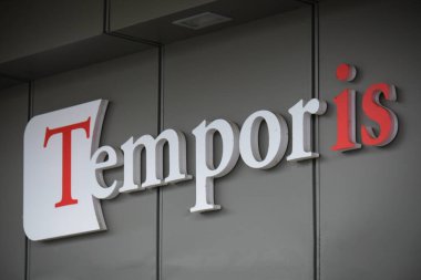 Geçici bir istihdam firması olan Quimper 'daki geçici panoda görünüm