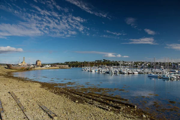 Fransa Nın Brittany Kentindeki Camaret Sur Mer Limanı Manzaralı — Stok fotoğraf